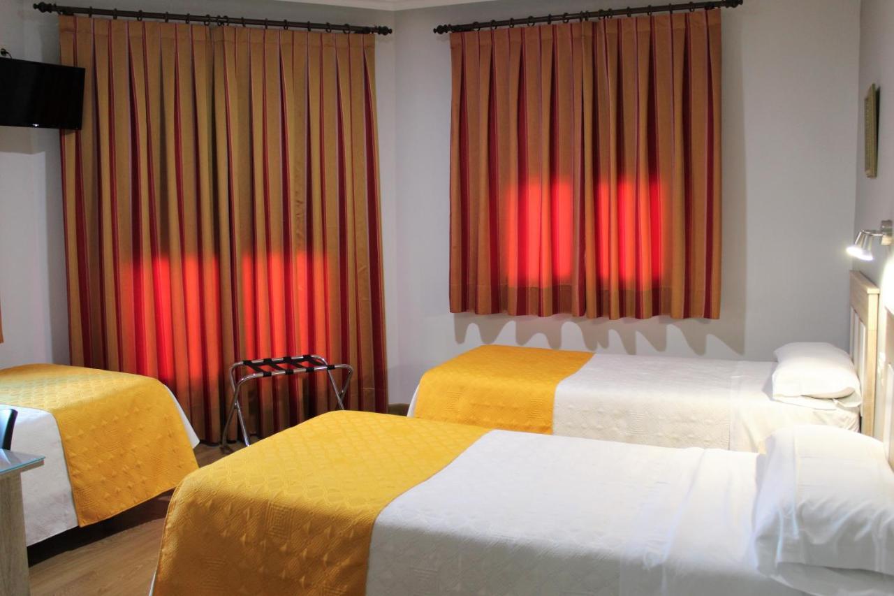 Hostal Madrid Toledo Exterior photo